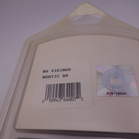 P & K PRODUCTS COMPANY MINNESOTA VIKINGS MAGNETIC STICKER! *New in Package* - Picture 6 of 6